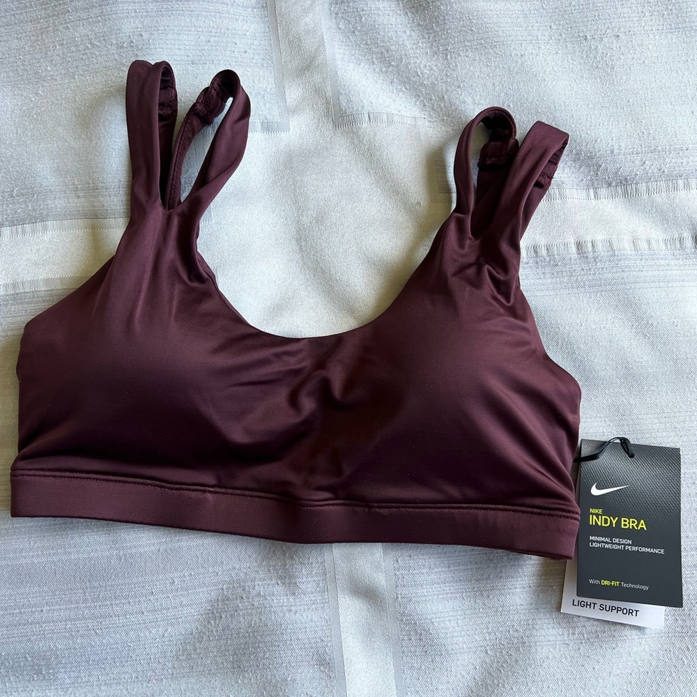 Nike Silky maroon sports bra!